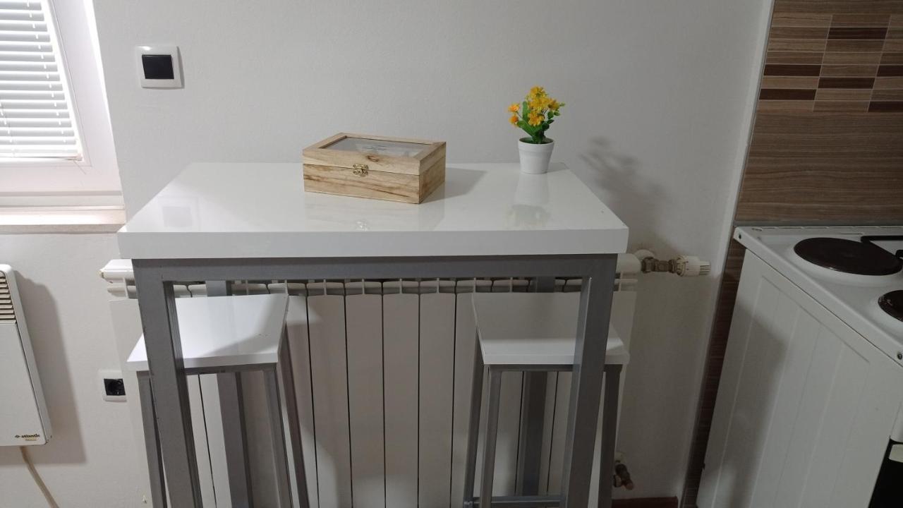 Sleep And Drive No7 Apartment Sarajevo Phòng bức ảnh